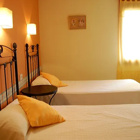 Maeva 2* 료렛 드 마르